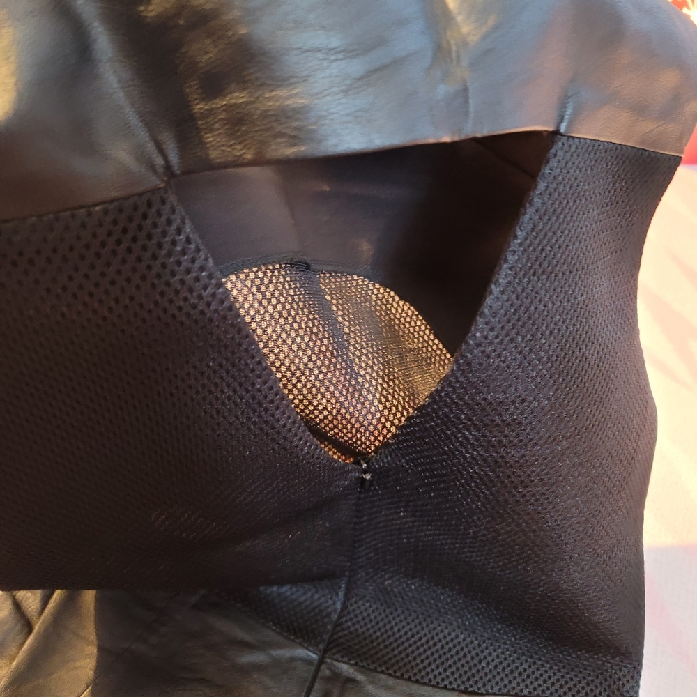 Dress - Picture 2 of 4
